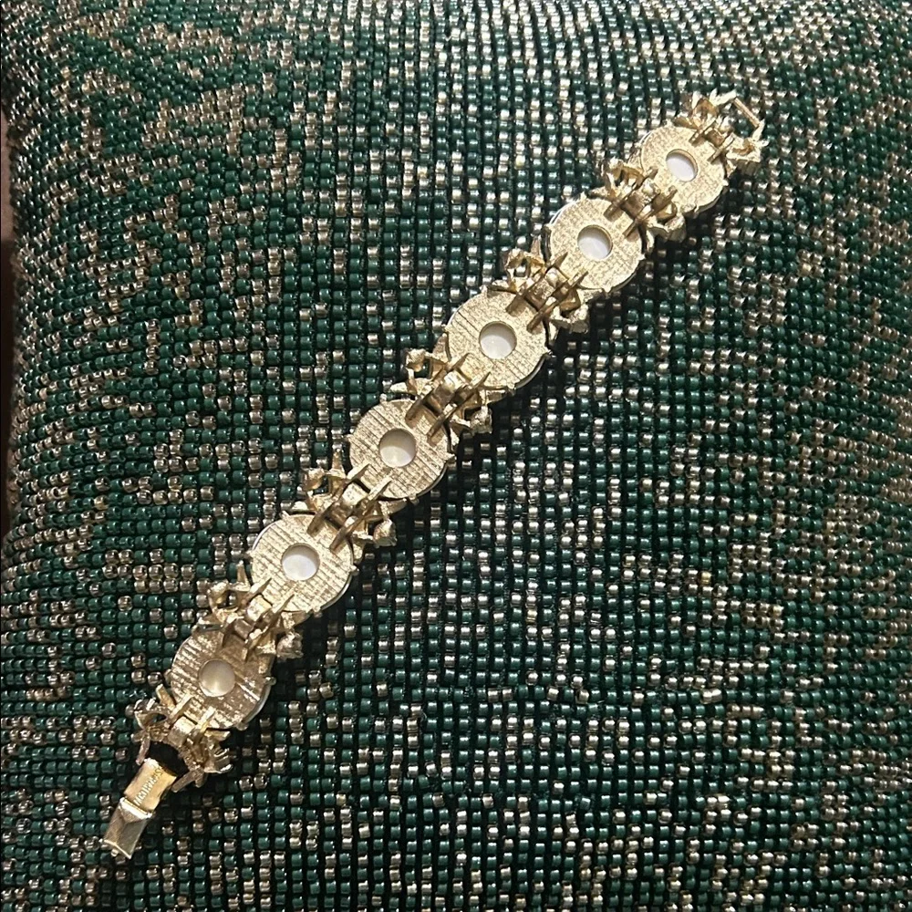Chunky Sarah Coventry Gold and White Bracelet